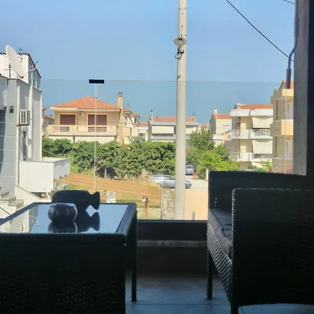 Thἕros Exceptional Apartman *